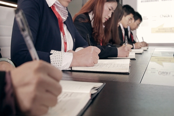 企業(yè)形象片制作公司一般需要經(jīng)歷哪些階段？